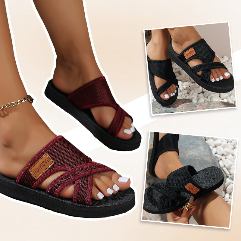 🎁 50% OFF NOW! 💥 Women's Stylish Crossband Slide Sandals – 2026 New Arrivals – Comfortable, lightweight & perfect for summer days, beach or casual wear ☀️